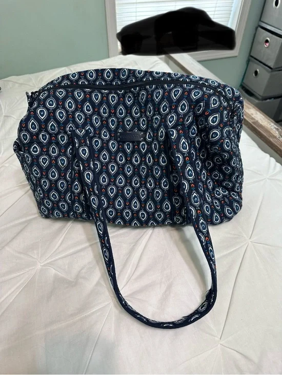 Vera Bradley Quilted Navy Patterned Small Duffel Bag - Picture 1 of 2